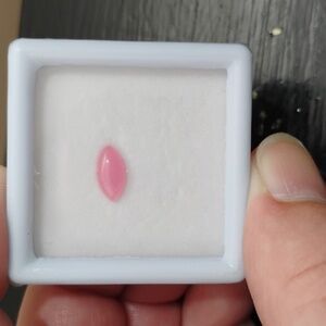 Pink Jade, 1.37 Carats